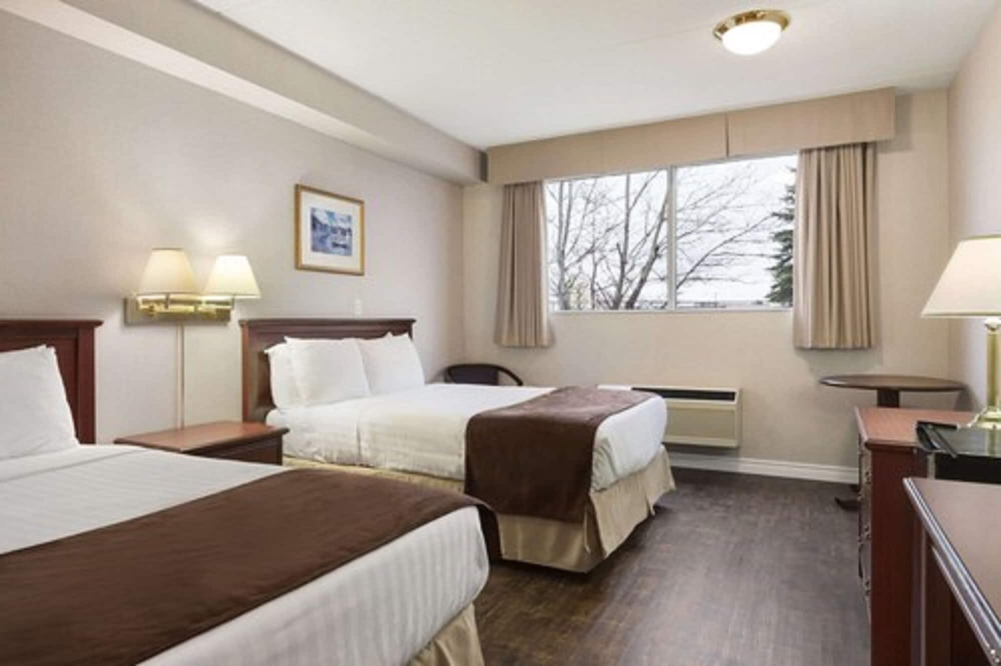 Days Inn By Wyndham Brockville Dış mekan fotoğraf